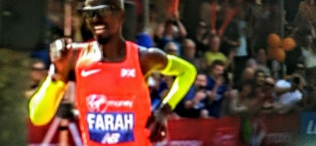 Mo Farah running London Marathon 2018